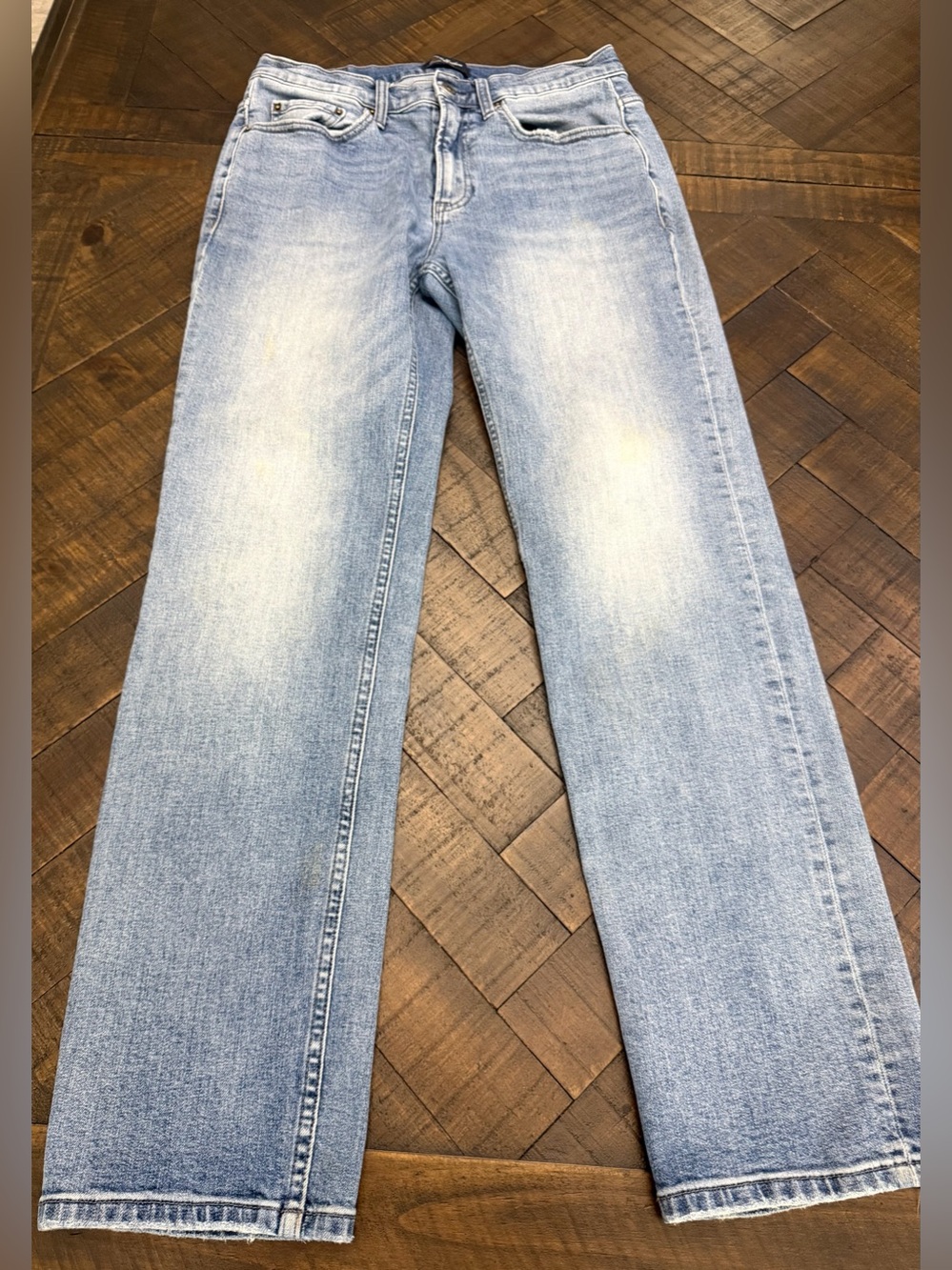 Men's Relaxed Light Blue Jeans - Classic Everyday Style